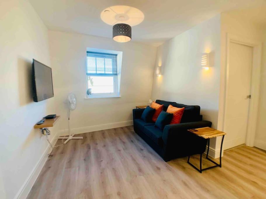 Lovely Central Bournemouth Flat 10 Minute To Beach Apartment ภายนอก รูปภาพ