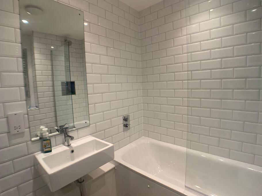 Lovely Central Bournemouth Flat 10 Minute To Beach Apartment ภายนอก รูปภาพ