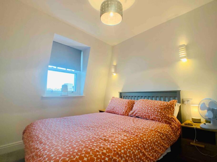 Lovely Central Bournemouth Flat 10 Minute To Beach Apartment ภายนอก รูปภาพ